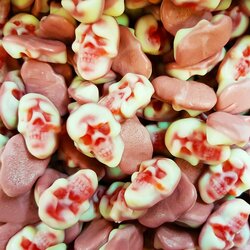 Têtes de mort framboise